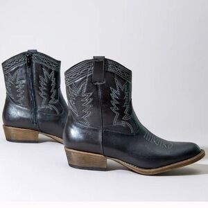 Coconuts by Matisse Black Western Ankle Boots